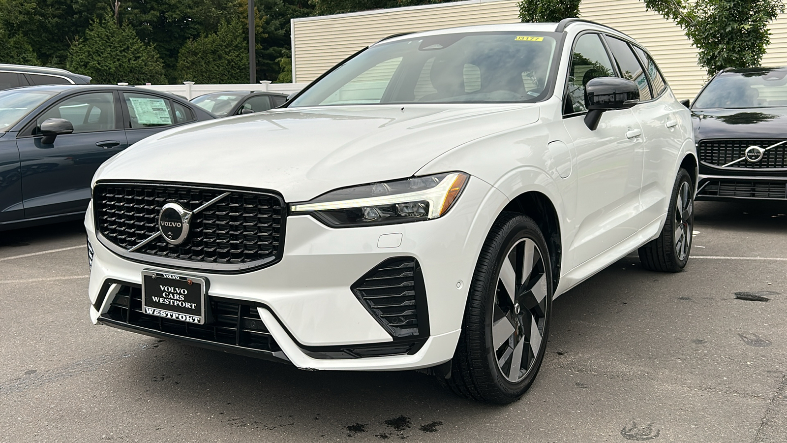 2024 Volvo XC60 Recharge Plug-In Hybrid Ultimate 4