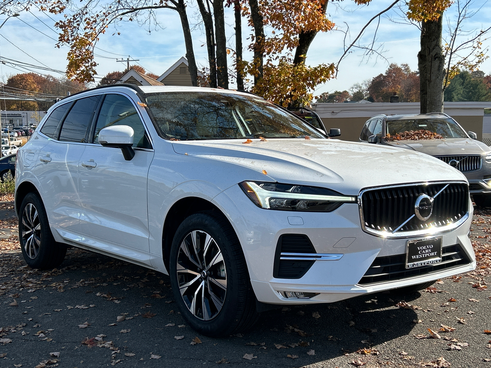 2023 Volvo XC60 B5 Core 2