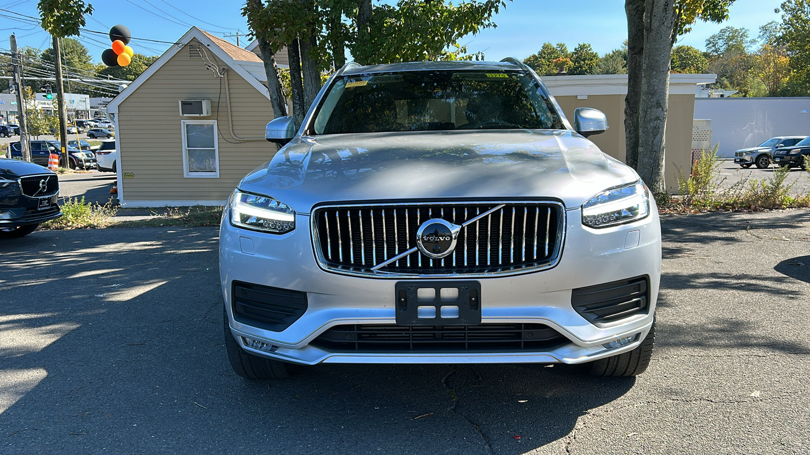 2022 Volvo XC90 T6 Momentum 3