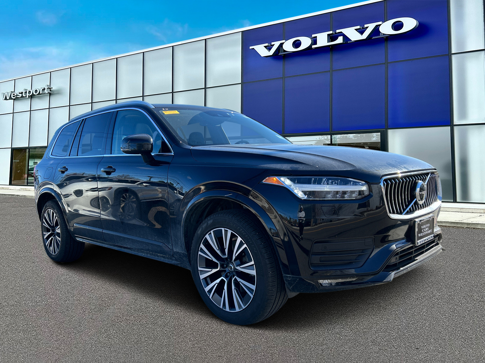 2022 Volvo XC90 T6 Momentum 1