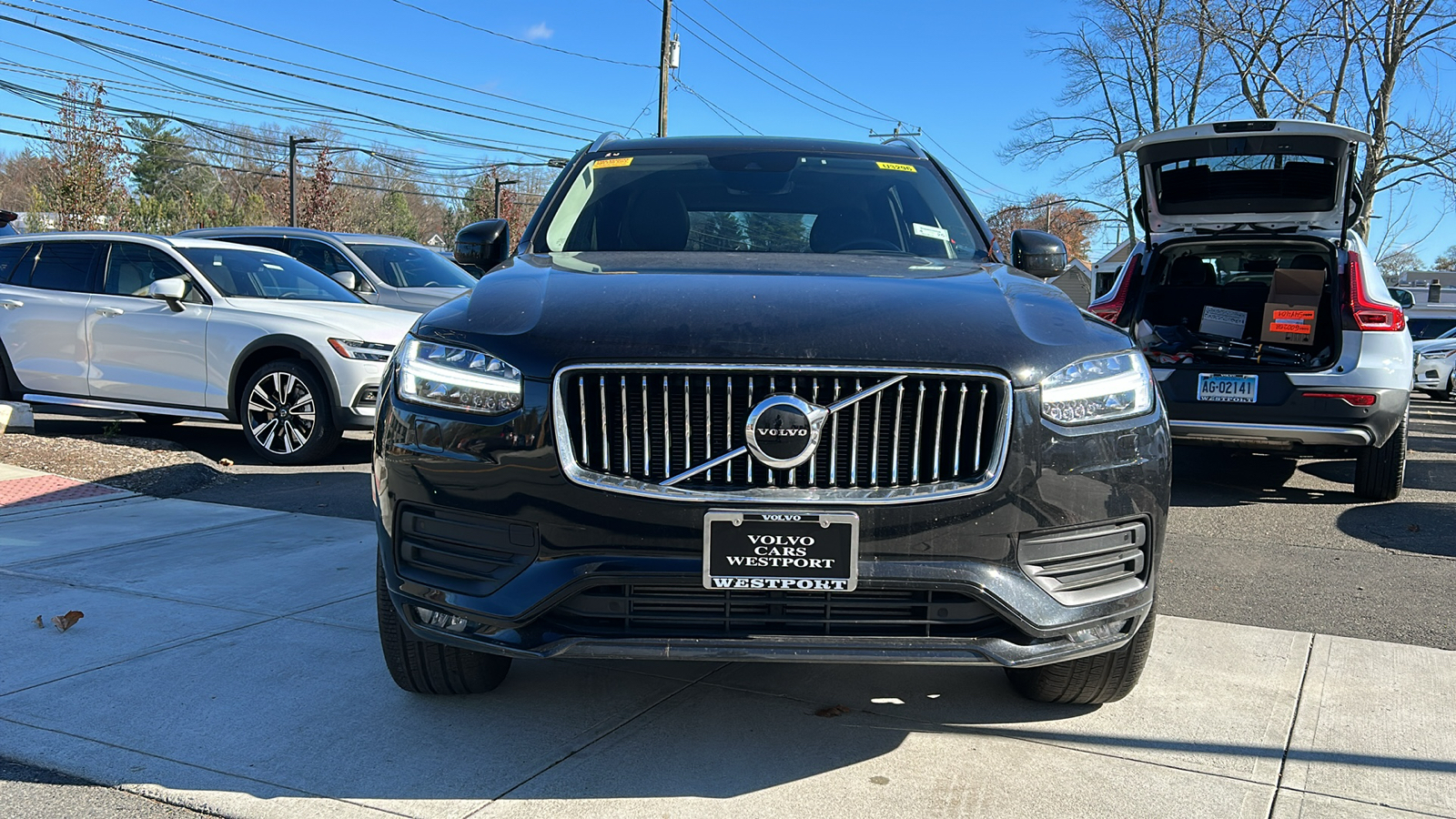 2022 Volvo XC90 T6 Momentum 3