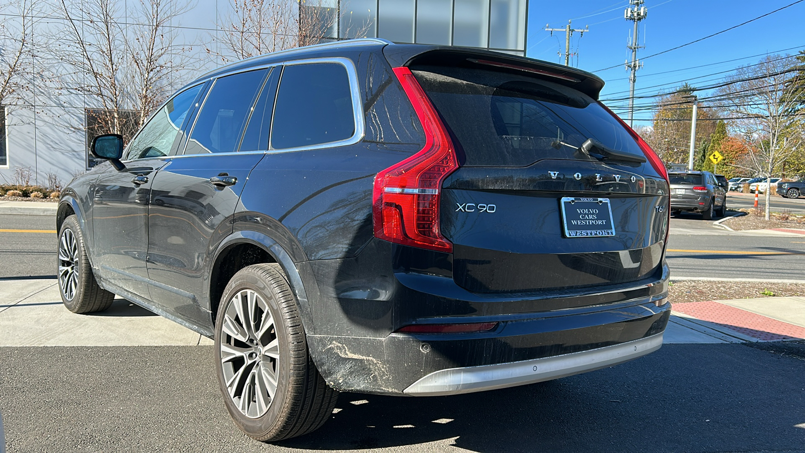 2022 Volvo XC90 T6 Momentum 5