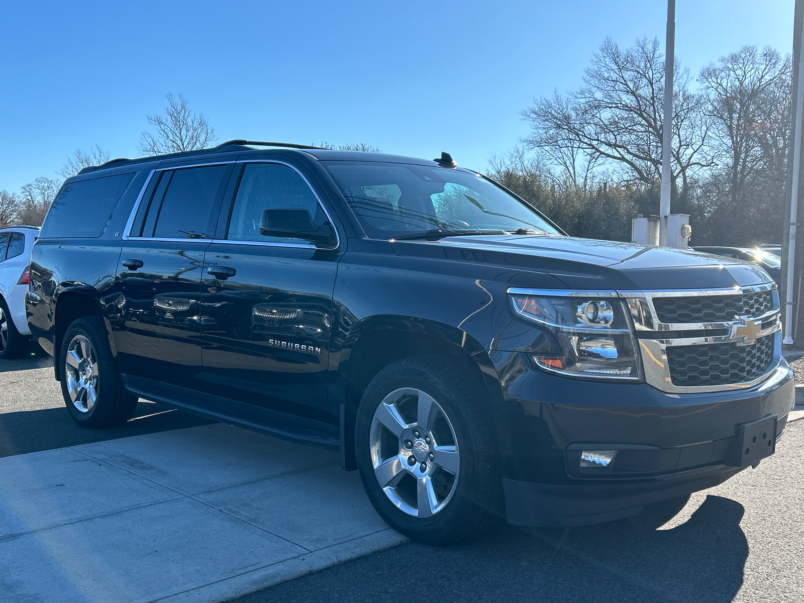 2020 Chevrolet Suburban LT 2