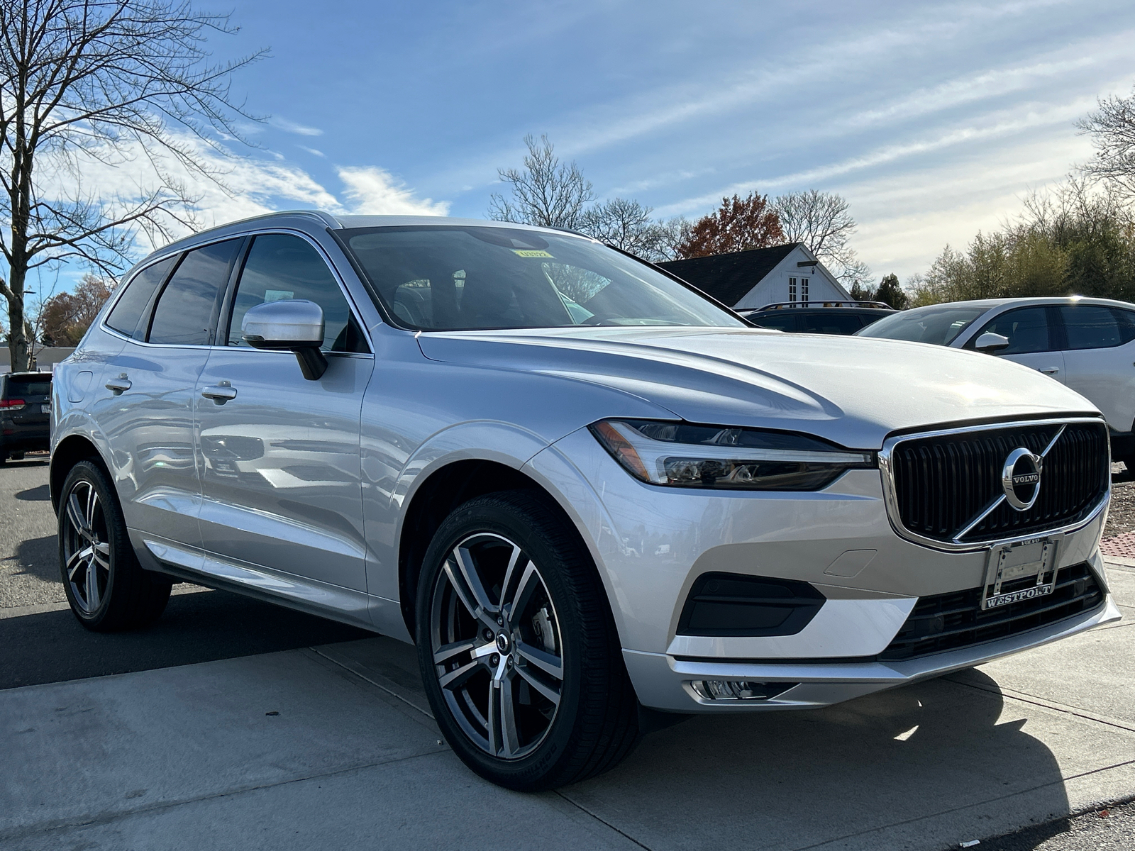 2021 Volvo XC60 T5 Momentum 2