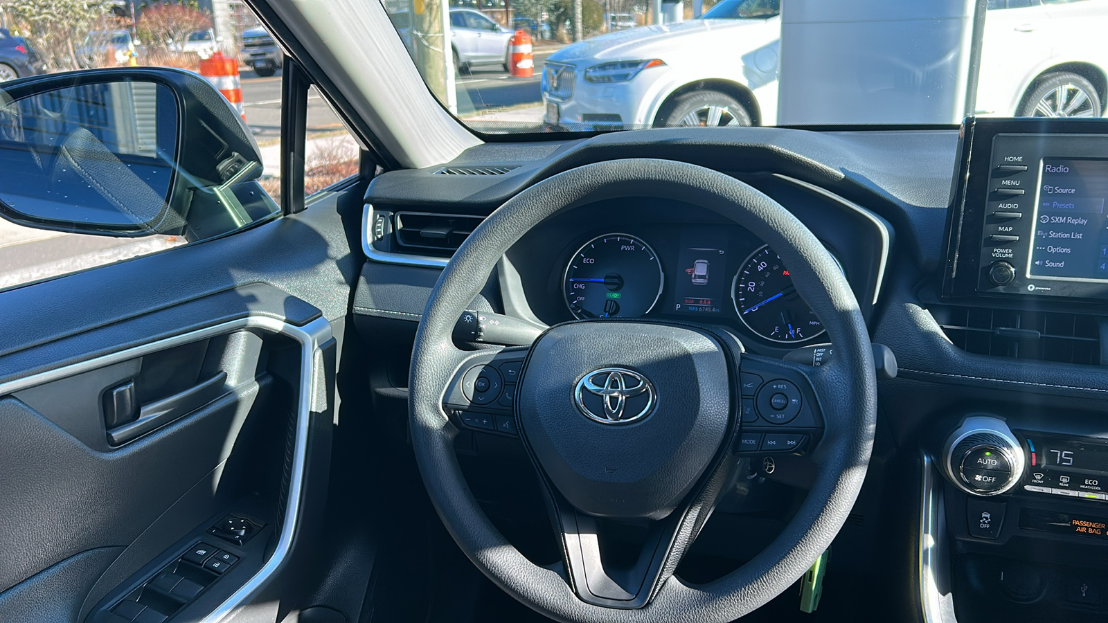 2021 Toyota RAV4 Hybrid LE 21