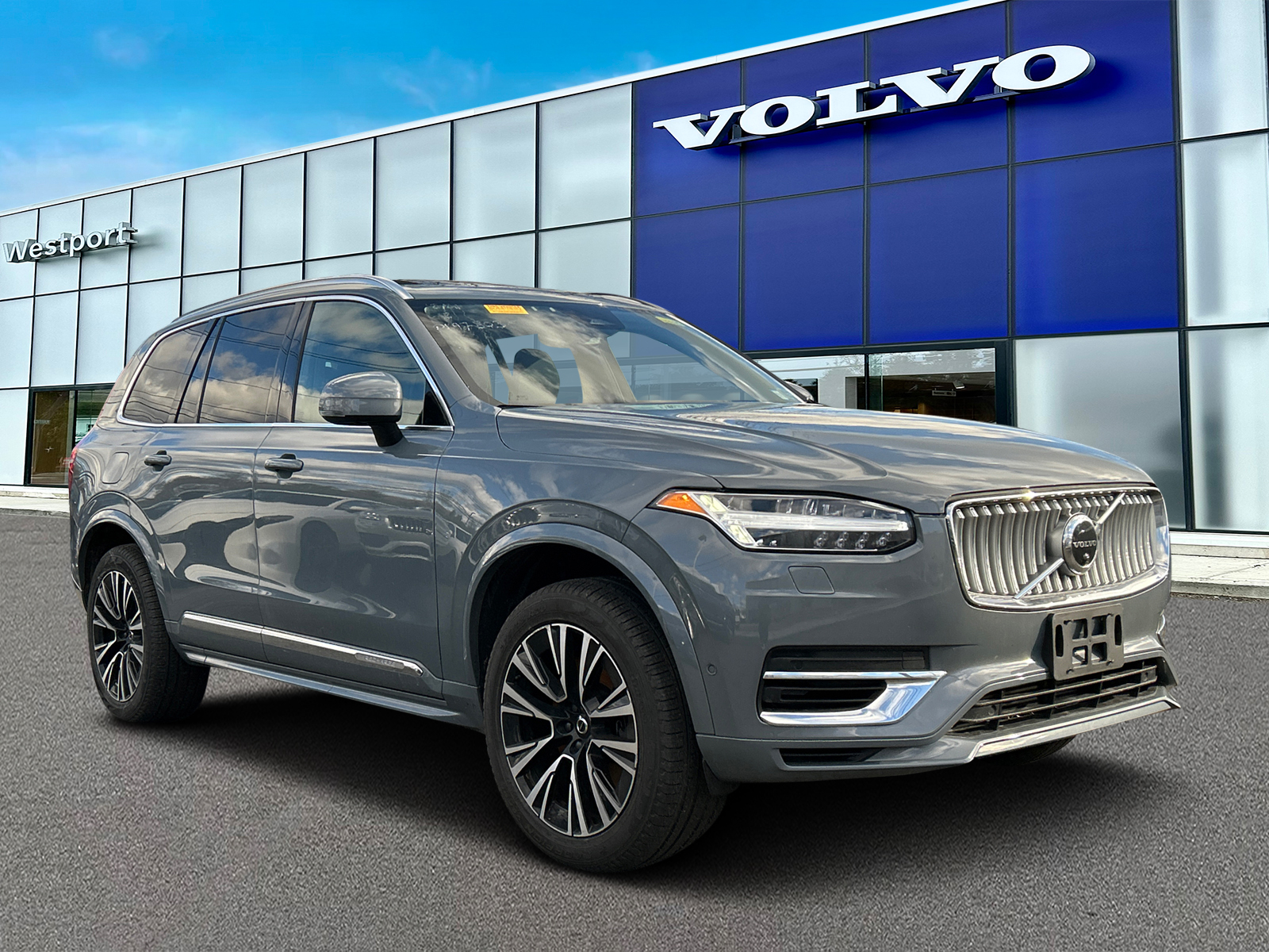 2023 Volvo XC90 Recharge Plug-In Hybrid T8 Plus Bright Theme 7 Passenger 1