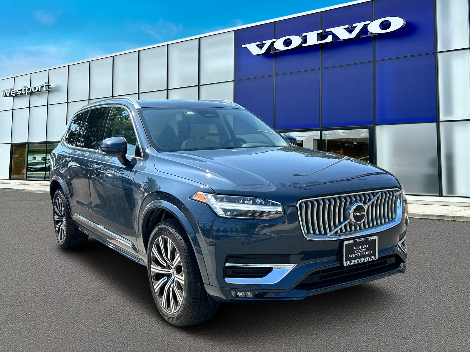 2024 Volvo XC90 B5 Core 1