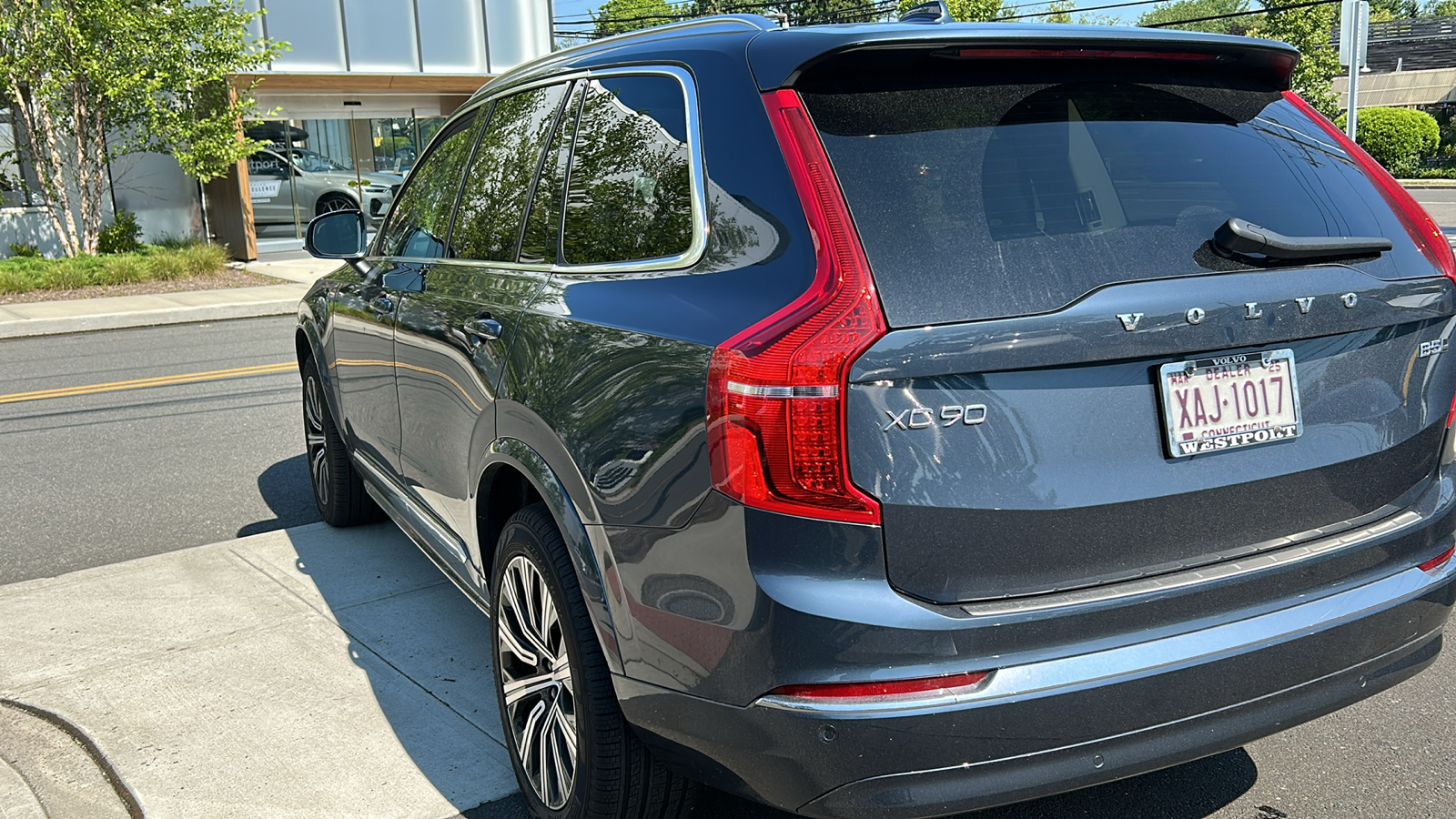 2024 Volvo XC90 B5 Core 5