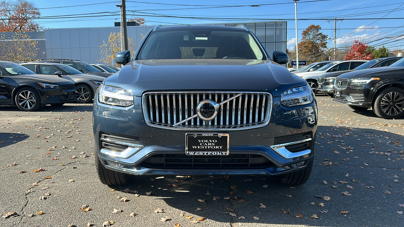 2024 Volvo XC90 B6 Plus Bright Theme 3