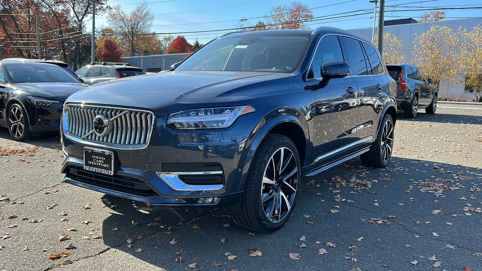 2024 Volvo XC90 B6 Plus Bright Theme 4