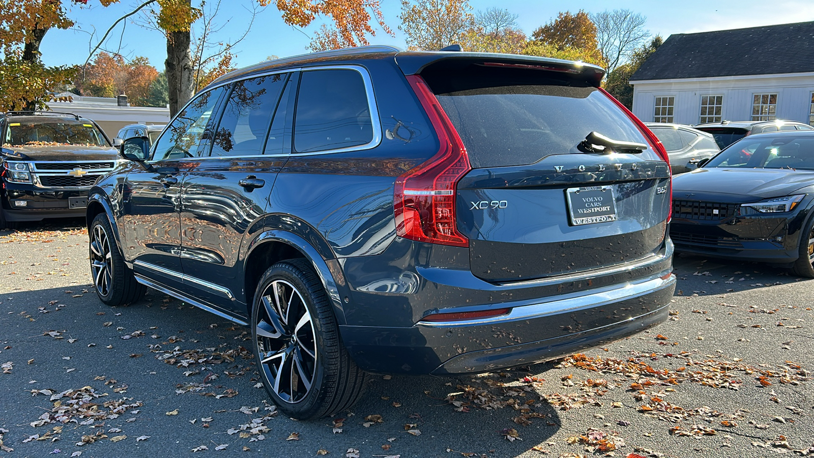 2024 Volvo XC90 B6 Plus Bright Theme 5