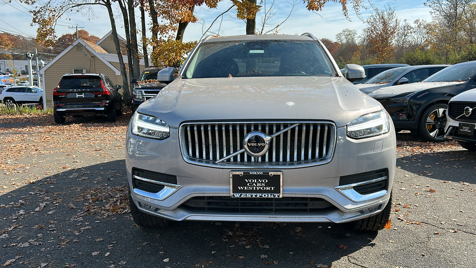 2024 Volvo XC90 B6 Plus Bright Theme 3