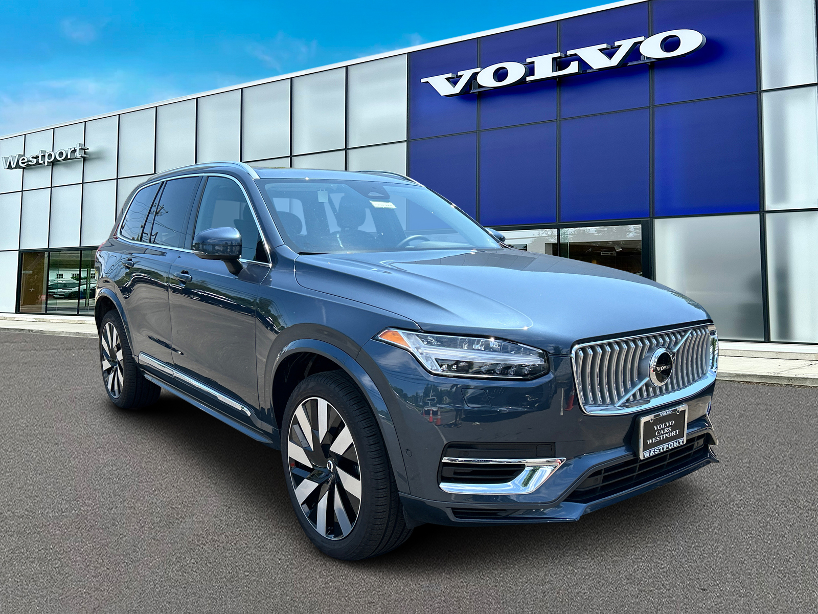 2024 Volvo XC90 Recharge Plug-In Hybrid T8 Plus Bright Theme 7 Passenger 1