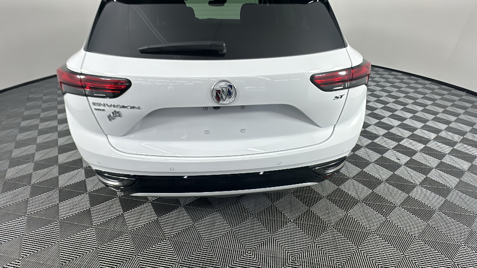 2023 Buick Envision Essence 13