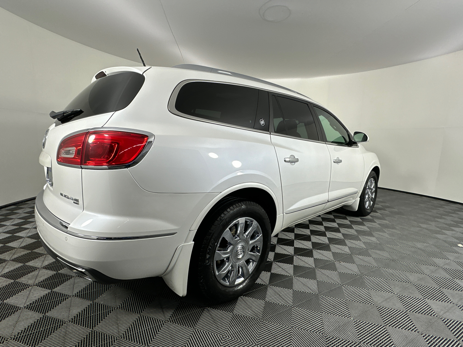 2017 Buick Enclave Premium Group 18