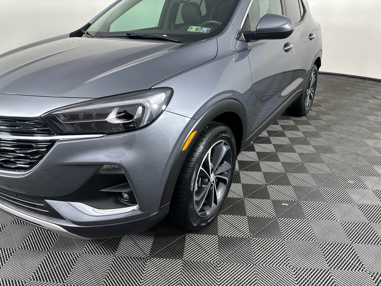 2022 Buick Encore GX Essence 8