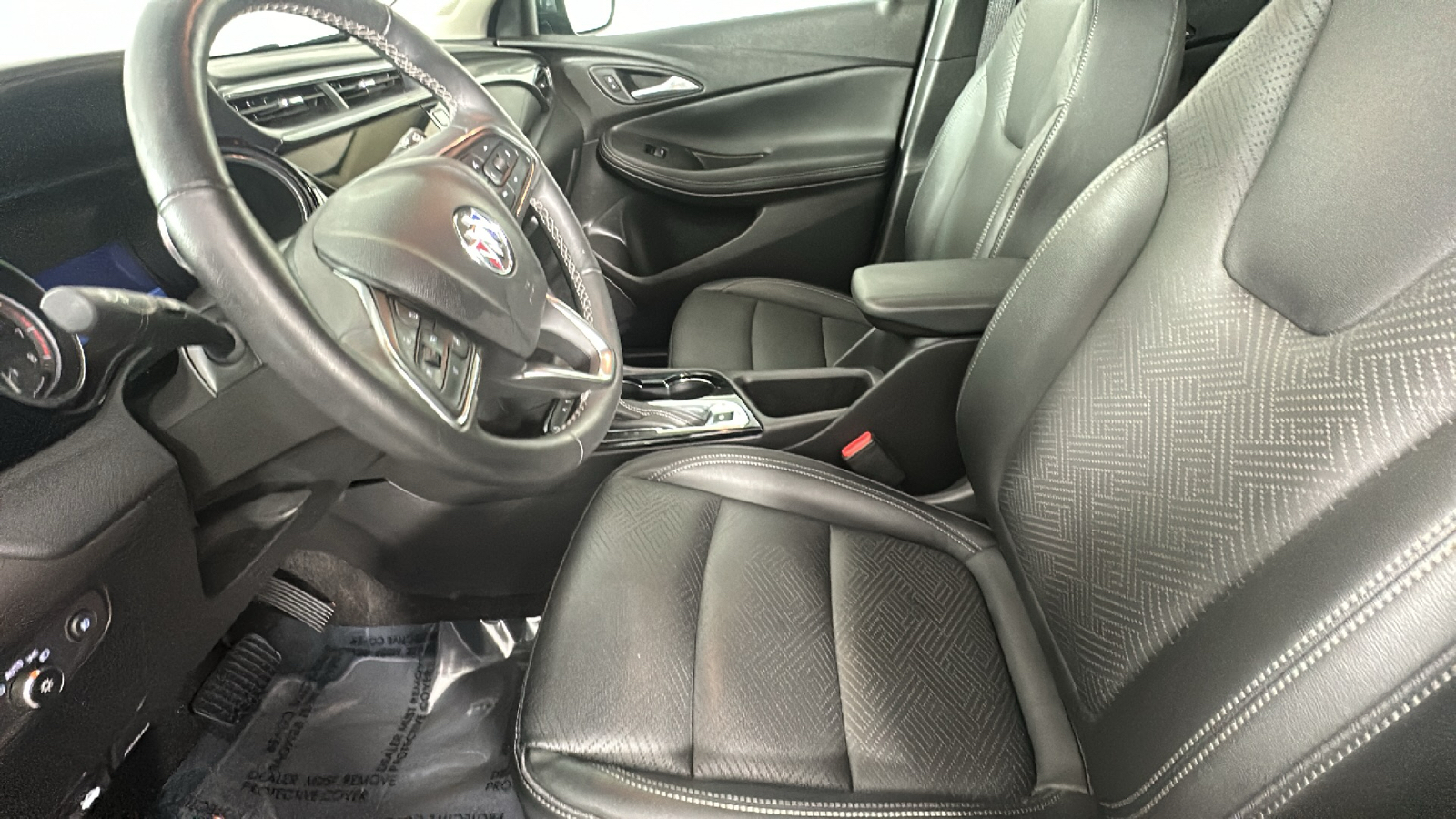 2022 Buick Encore GX Essence 32