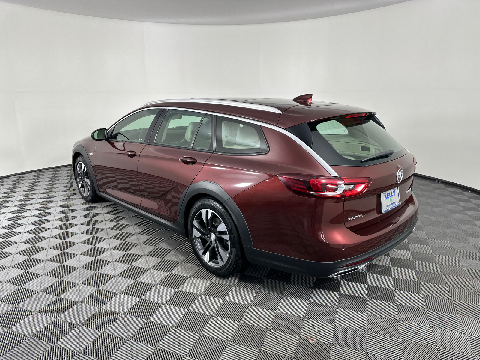 2018 Buick Regal TourX Essence 11