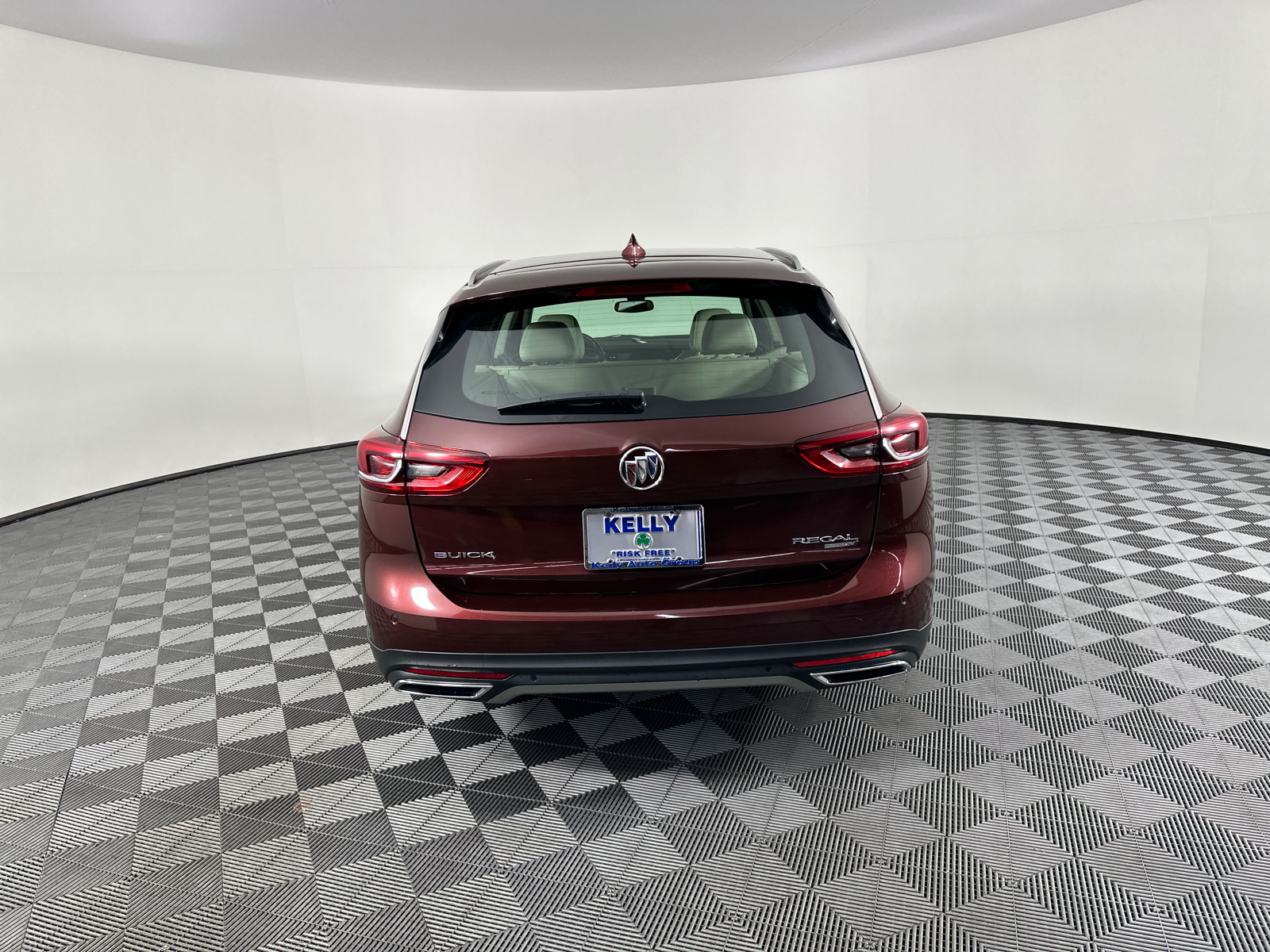 2018 Buick Regal TourX Essence 14