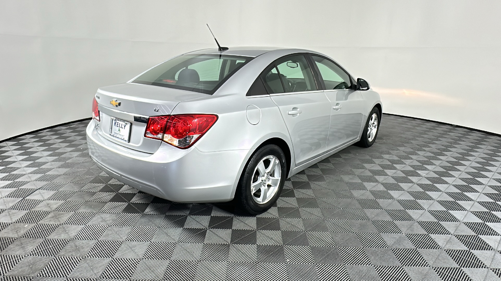 2013 Chevrolet Cruze 1LT Auto 19