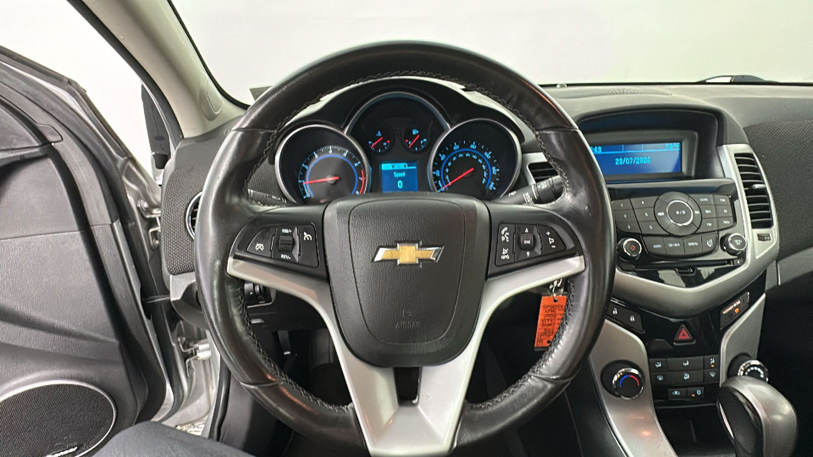 2013 Chevrolet Cruze 1LT Auto 37