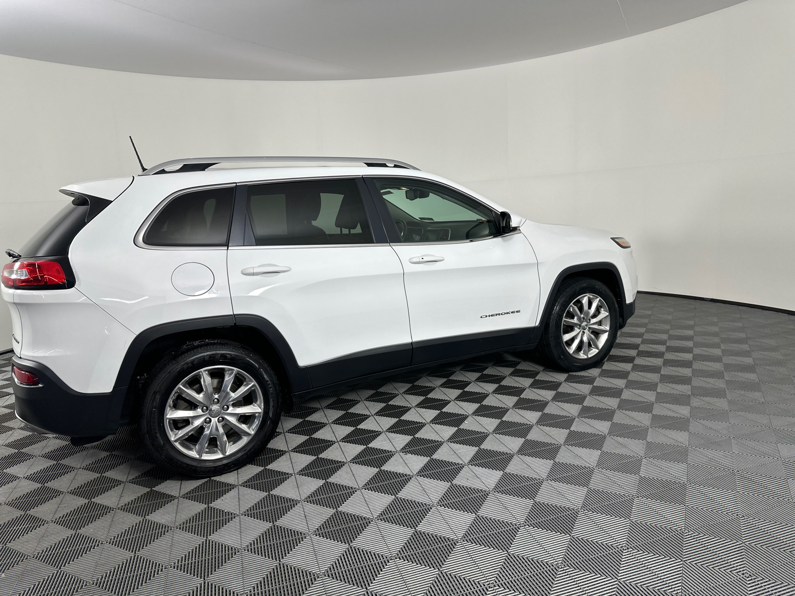 2016 Jeep Cherokee Limited 20