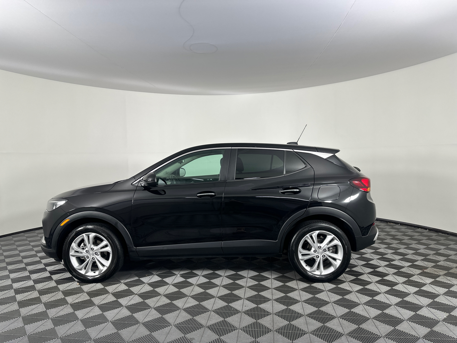 2021 Buick Encore GX Preferred 9