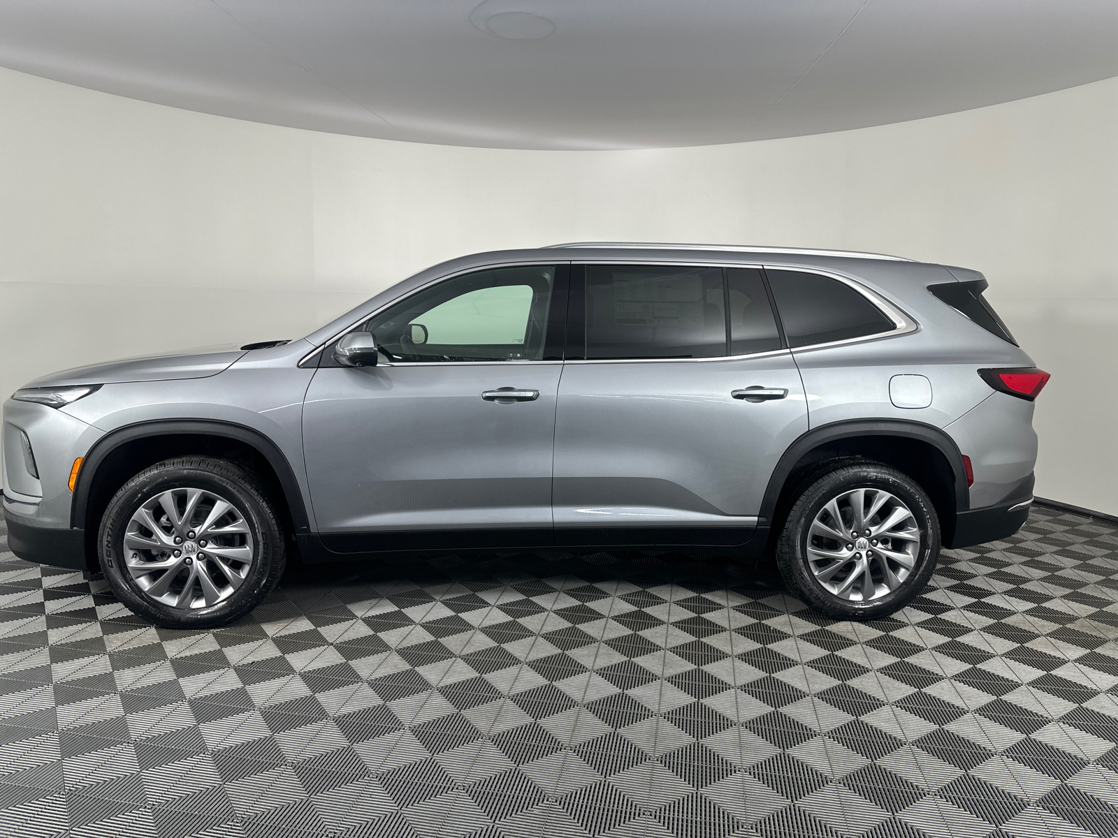 2025 Buick Enclave Preferred 9