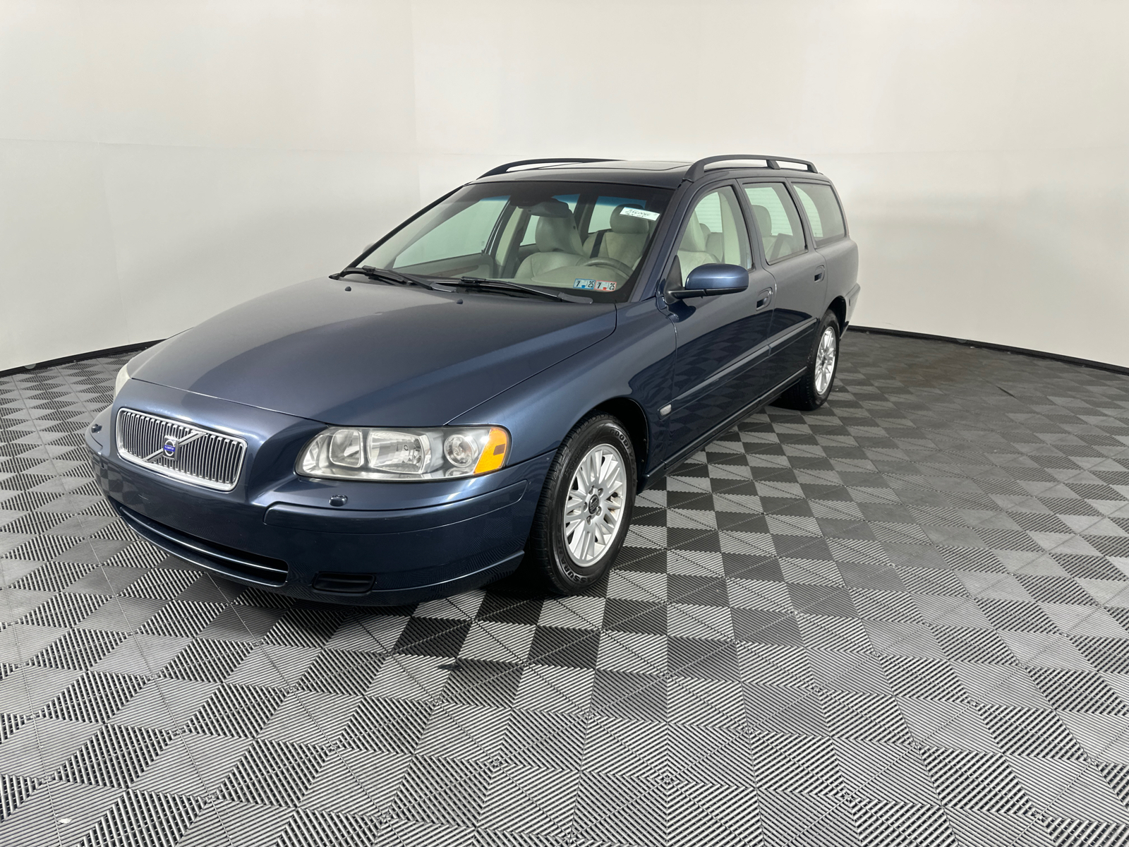 2005 Volvo V70 2.4 7