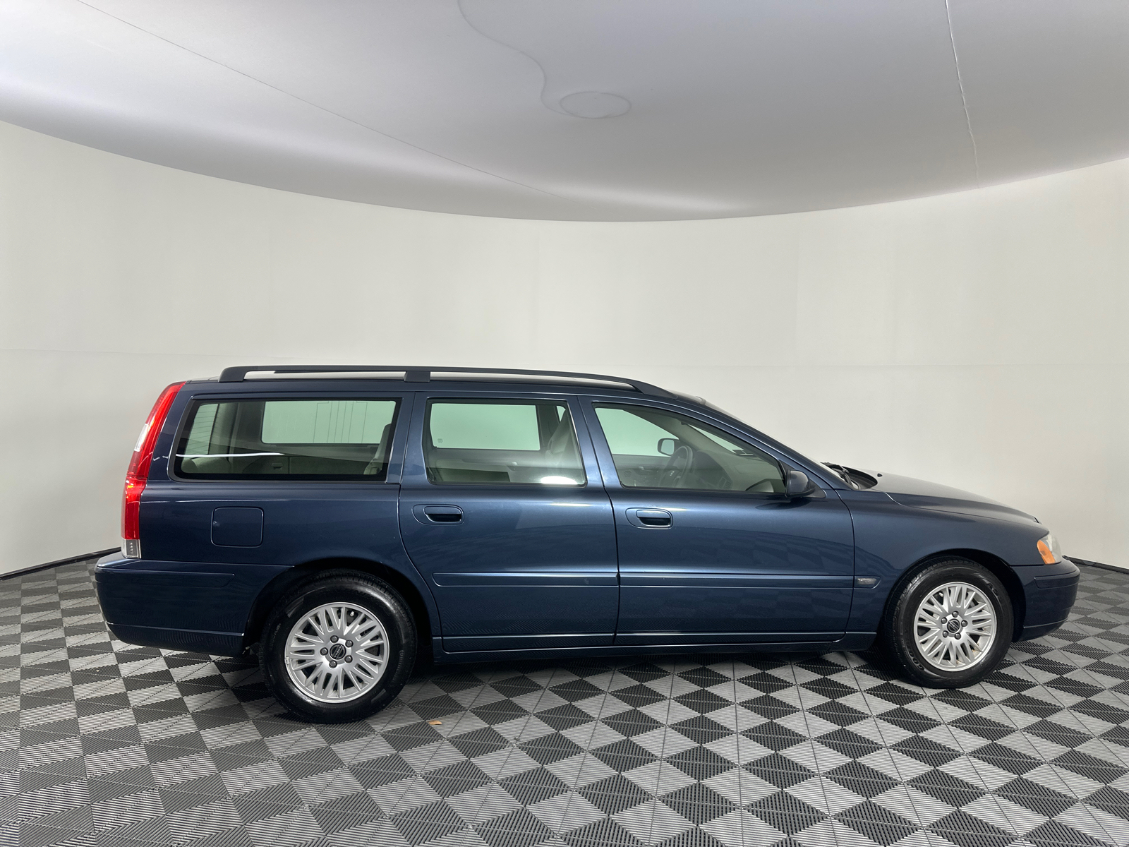 2005 Volvo V70 2.4 20