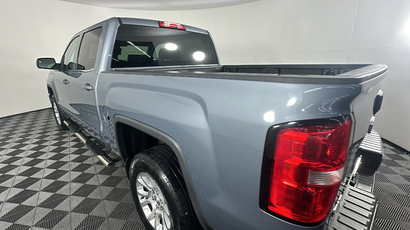 2015 GMC Sierra 1500 SLE 10