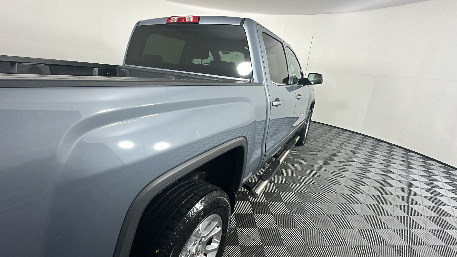 2015 GMC Sierra 1500 SLE 16