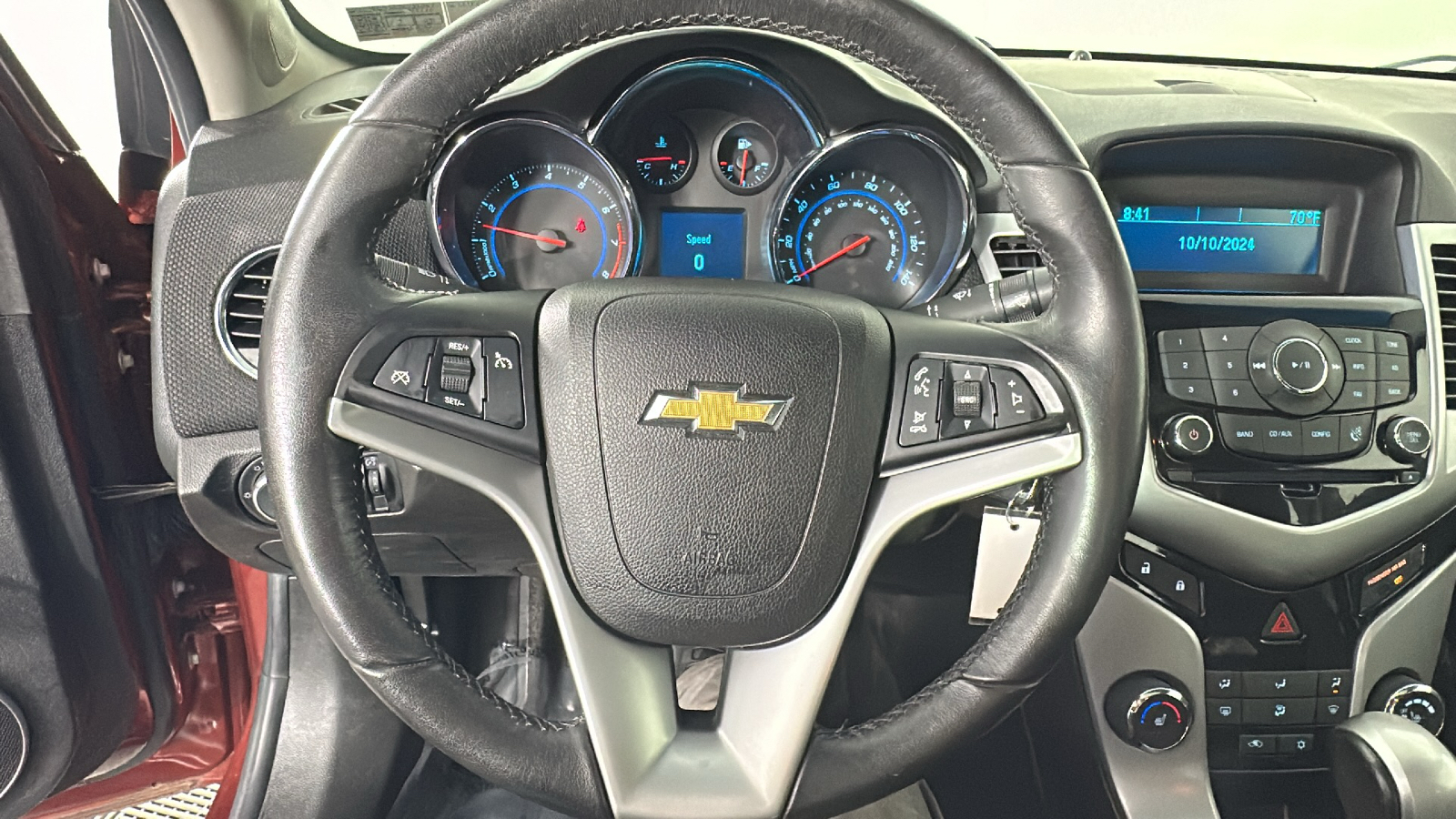 2012 Chevrolet Cruze LT 34