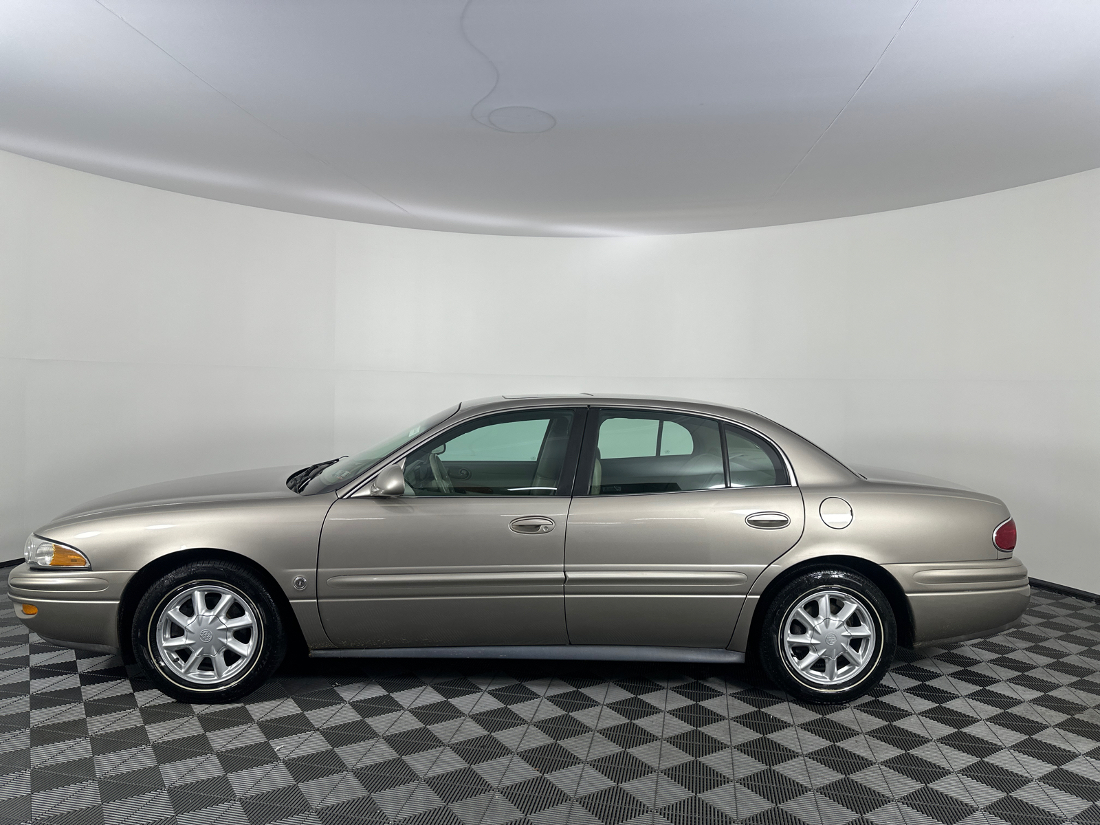 2003 Buick LeSabre Limited 9