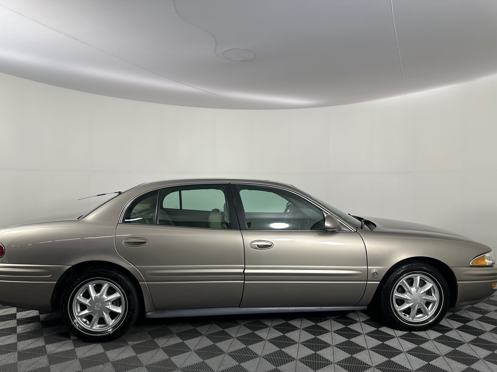 2003 Buick LeSabre Limited 17