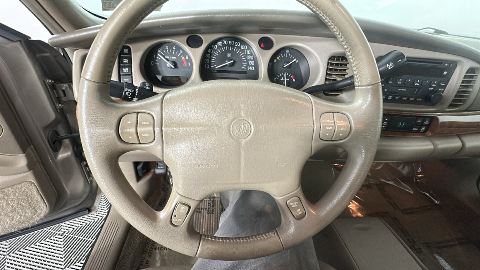 2003 Buick LeSabre Limited 32