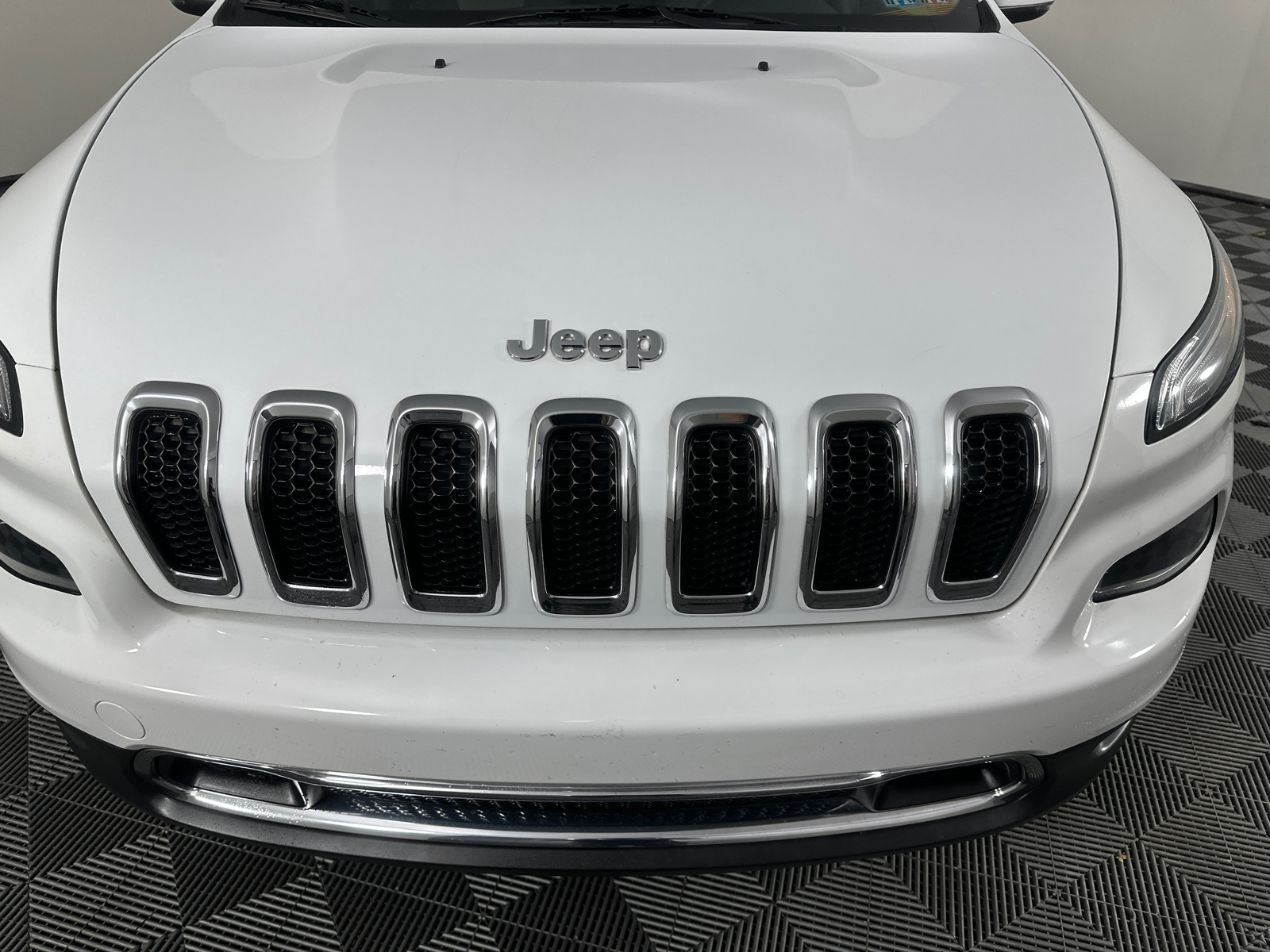 2014 Jeep Cherokee Limited 5