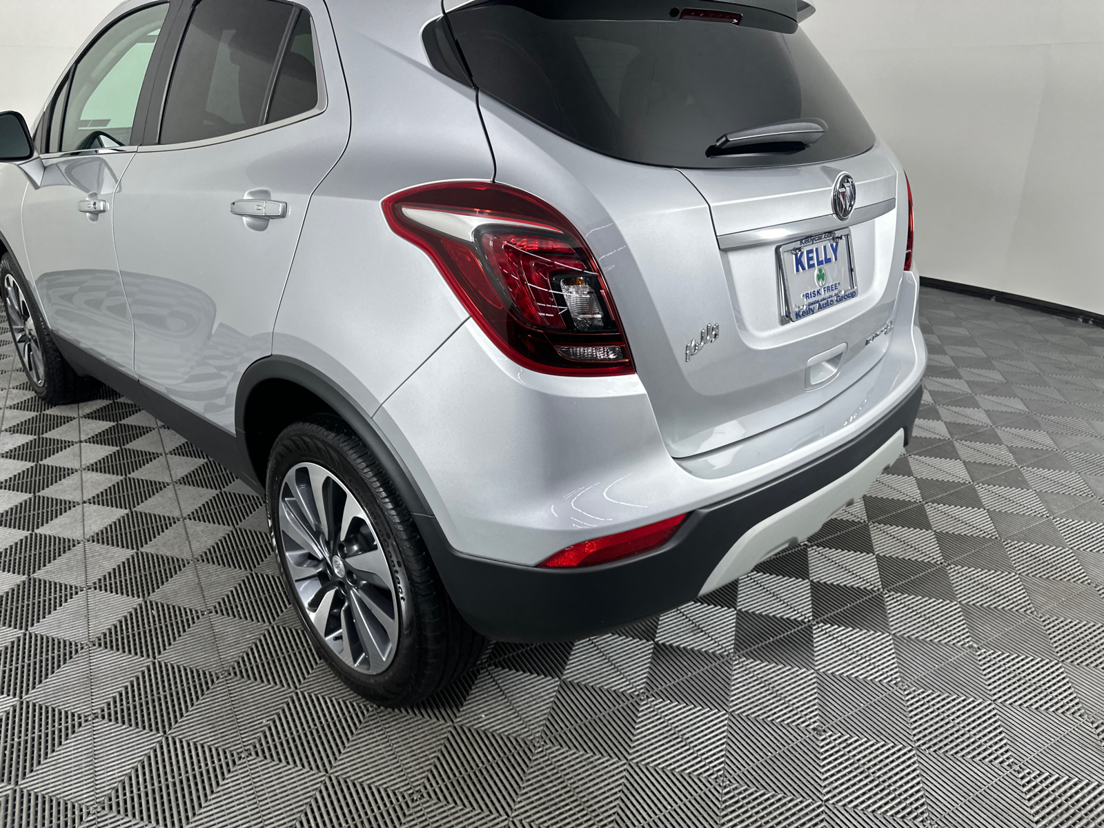 2022 Buick Encore Preferred 11