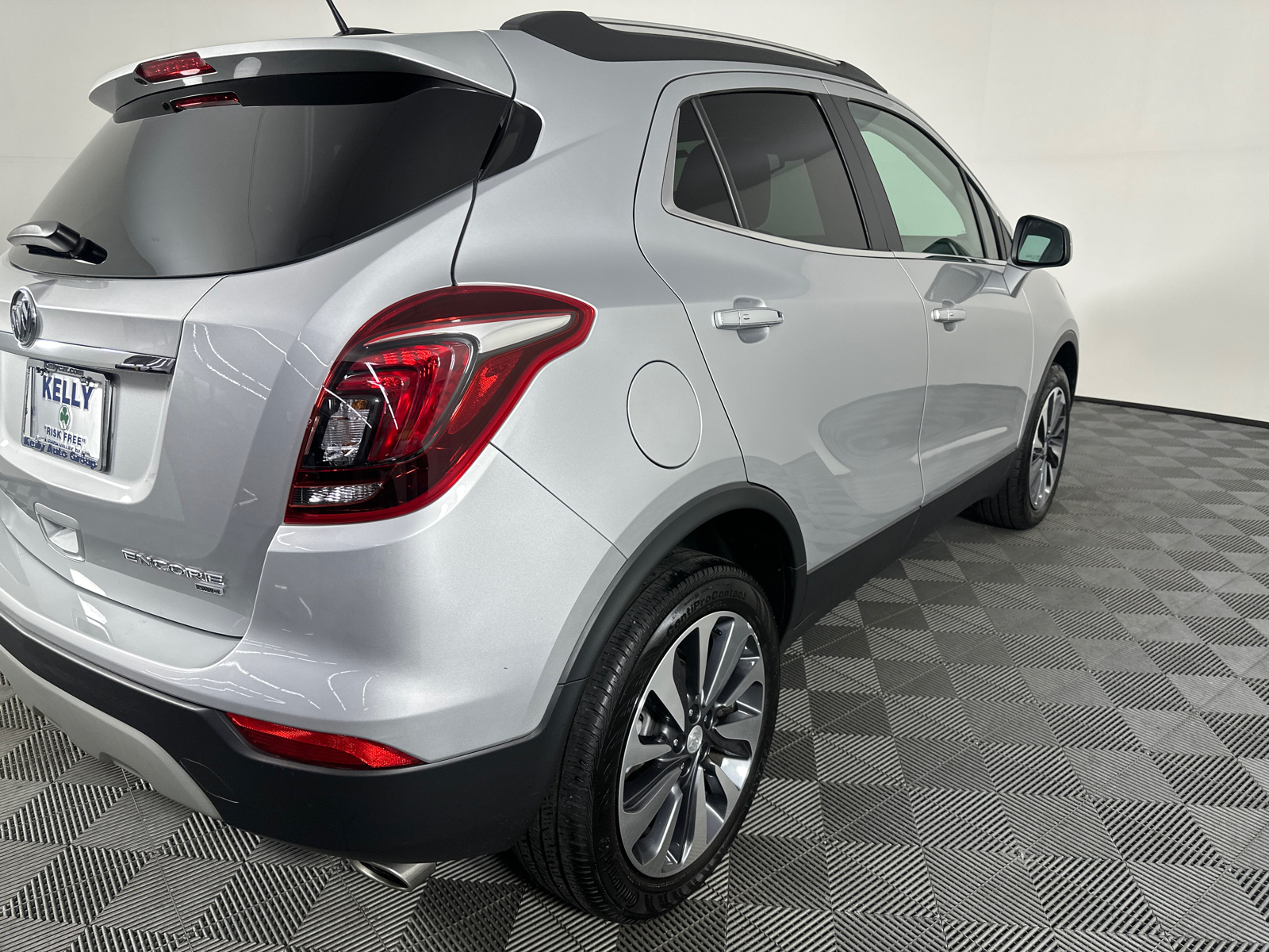 2022 Buick Encore Preferred 18