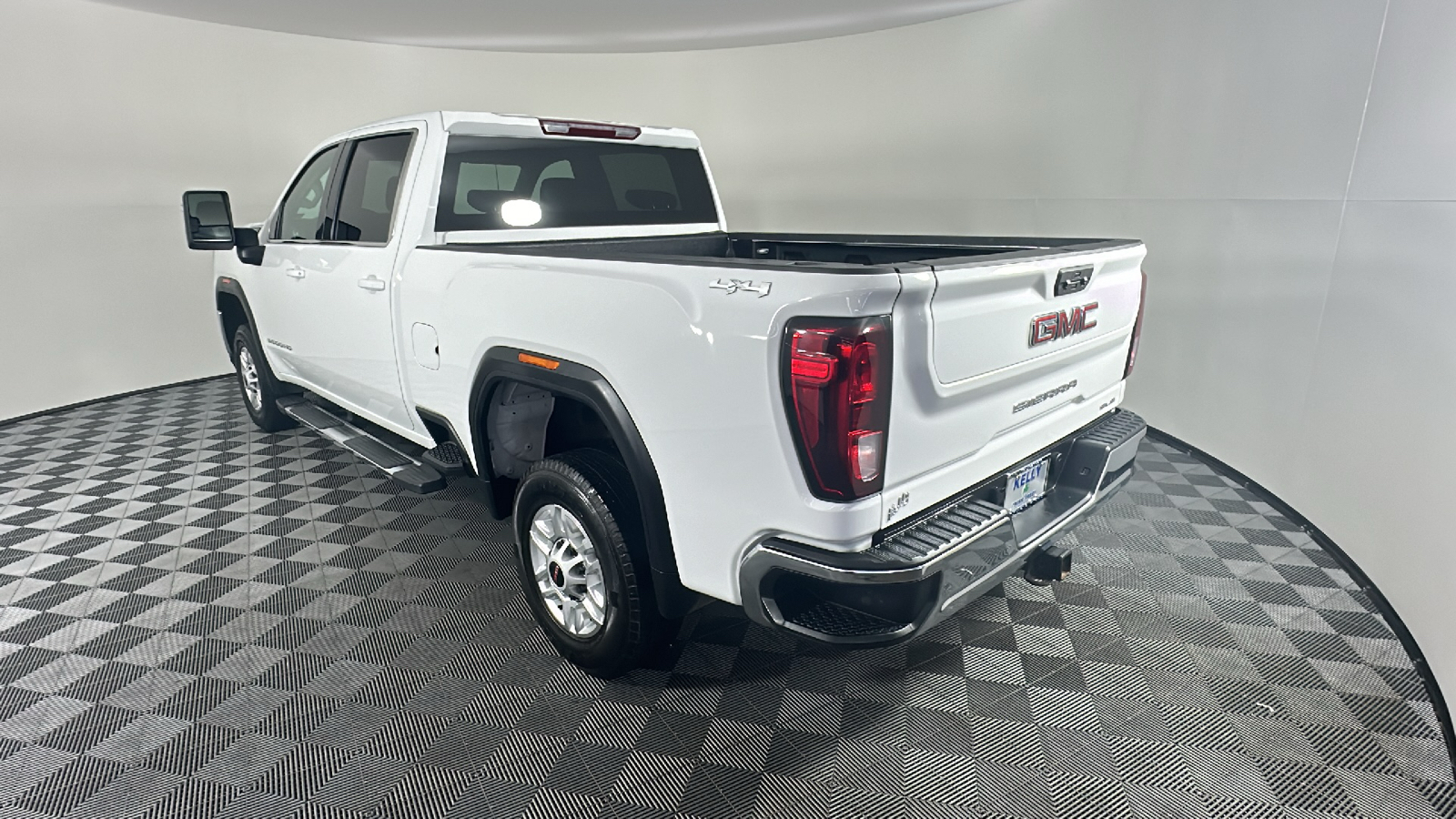 2023 GMC Sierra 2500HD SLE 11