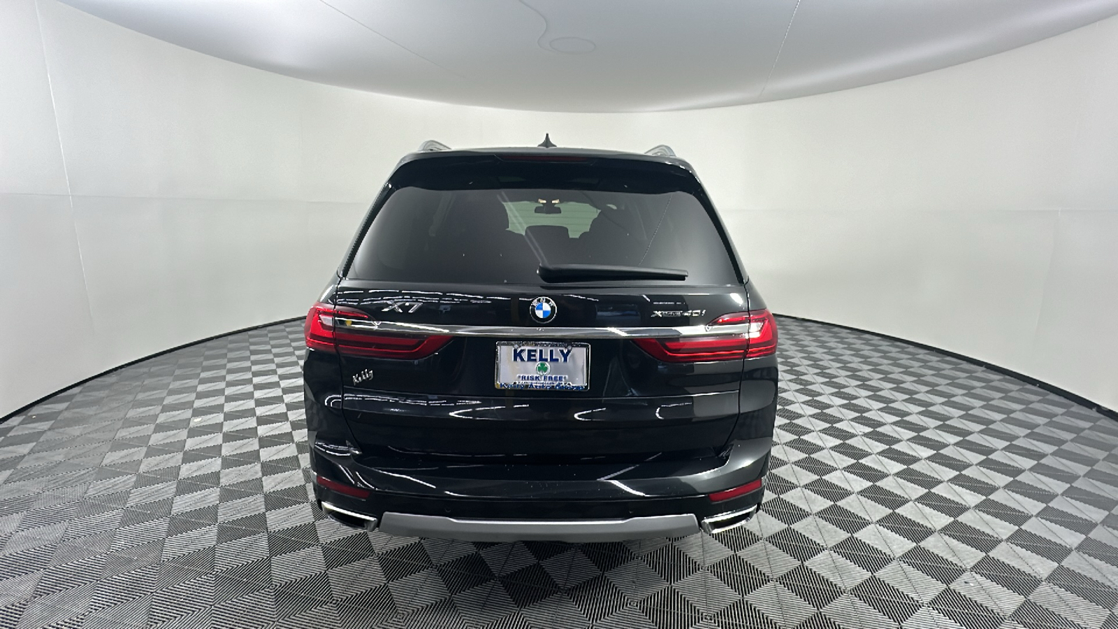 2020 BMW X7 xDrive40i 12