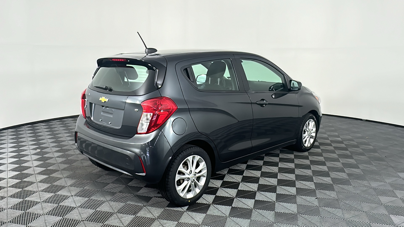 2021 Chevrolet Spark 1LT 19