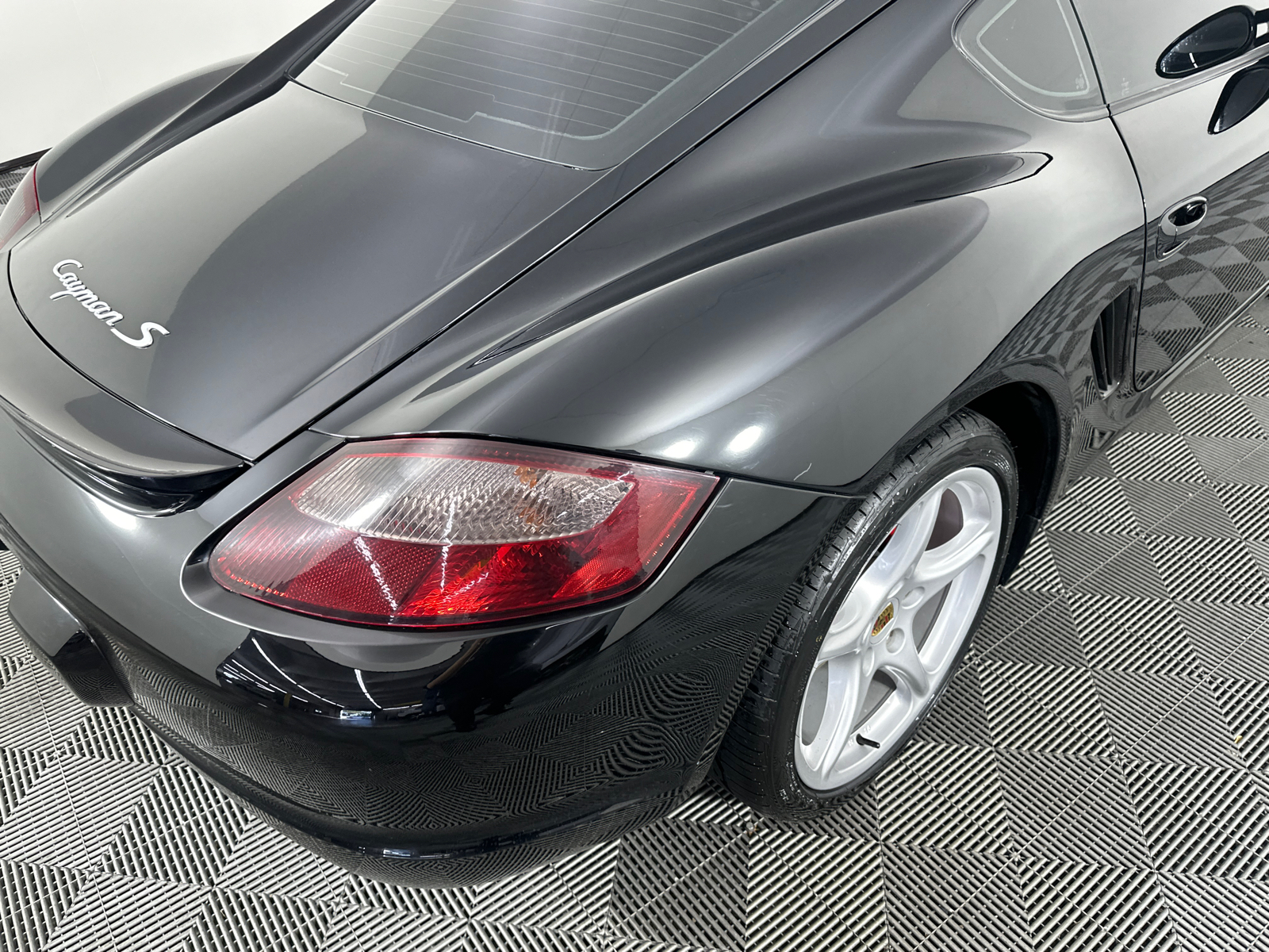 2006 Porsche Cayman S 19