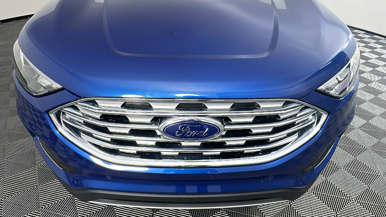 2023 Ford Edge Titanium 5