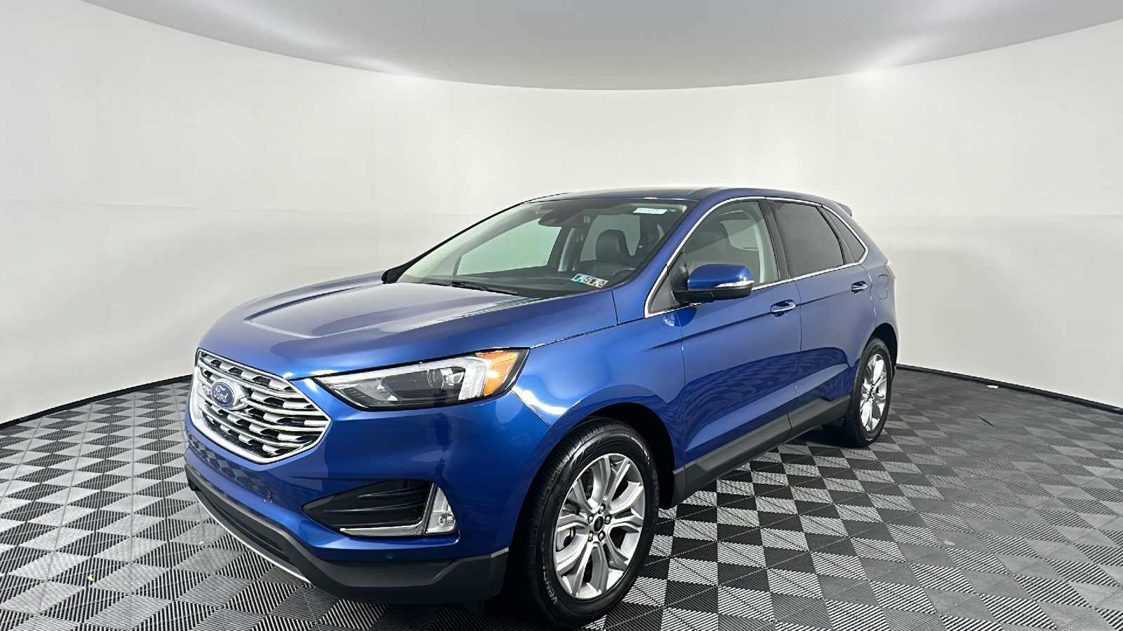 2023 Ford Edge Titanium 6