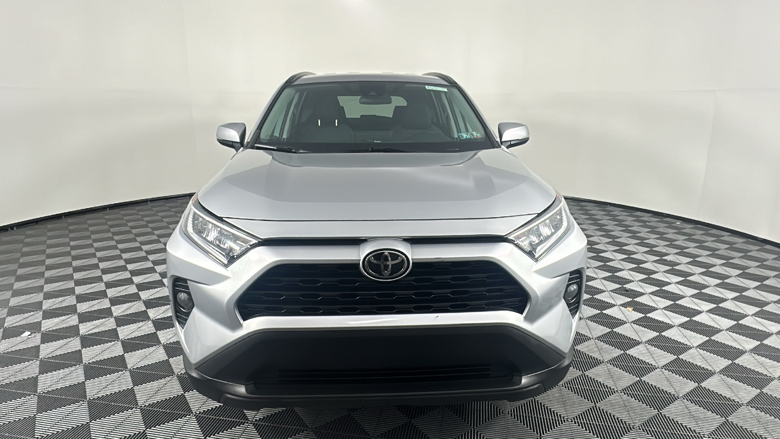 2021 Toyota RAV4 XLE 4