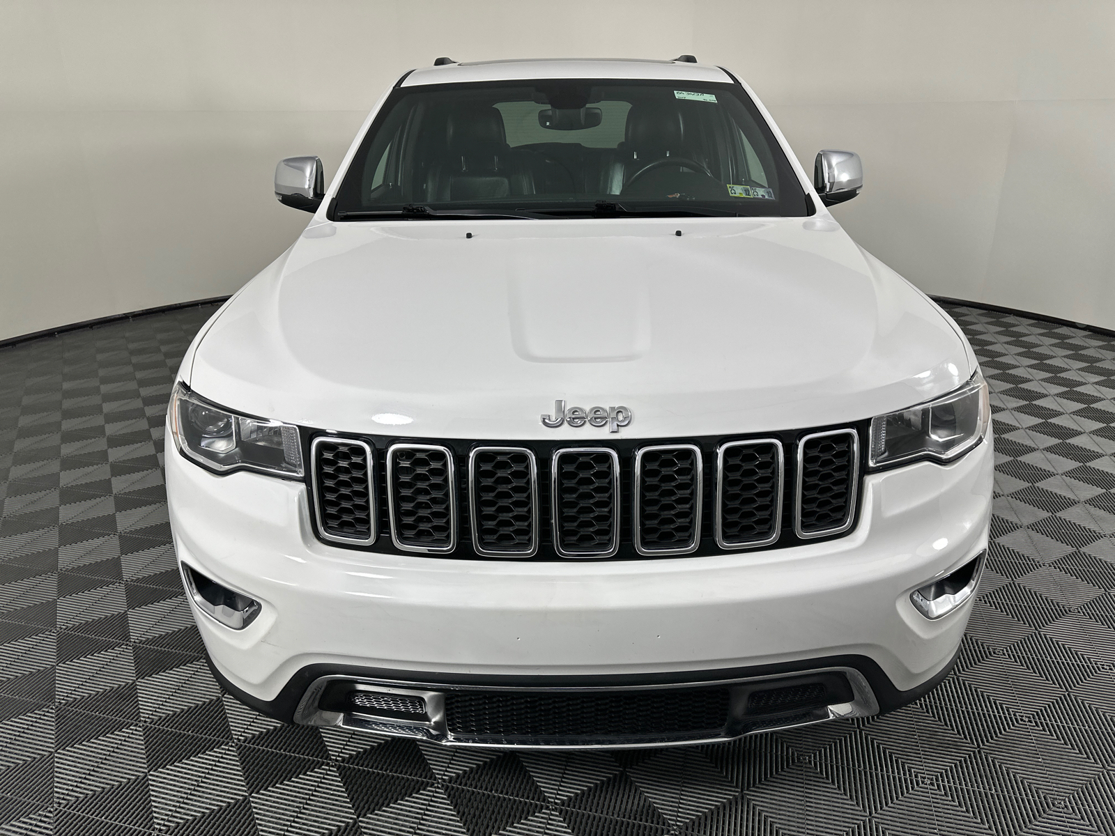 2017 Jeep Grand Cherokee Limited 5