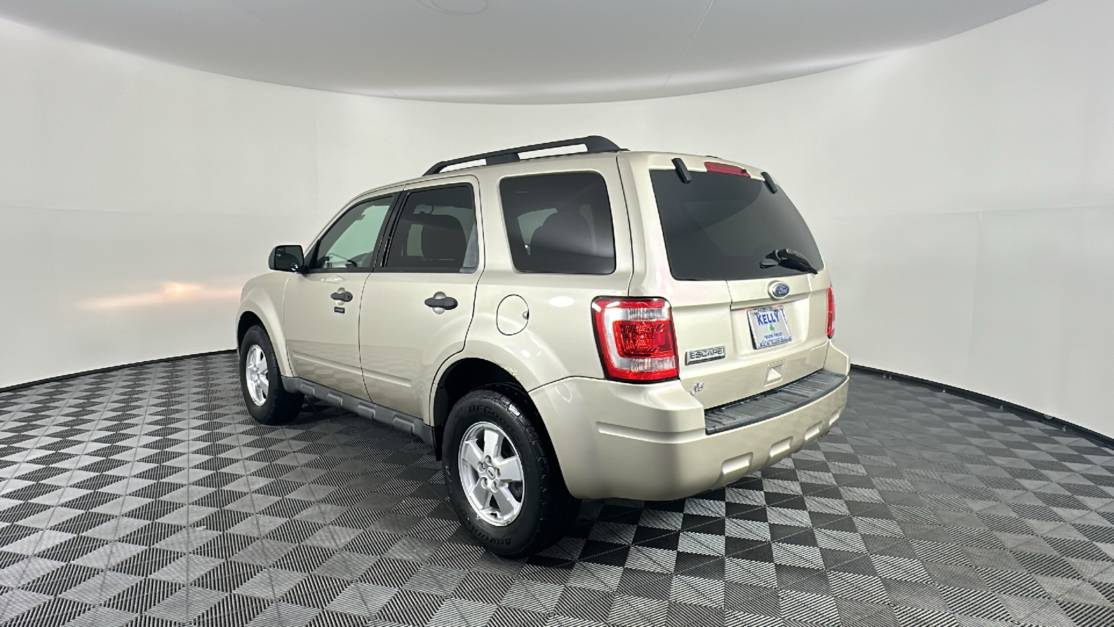 2012 Ford Escape XLT 9