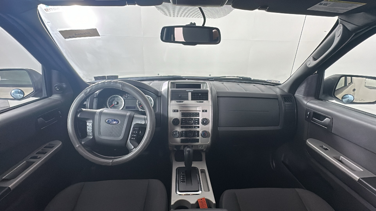 2012 Ford Escape XLT 24