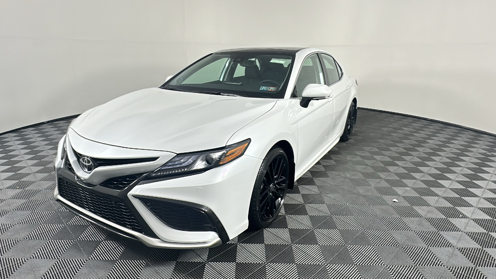 2024 Toyota Camry XSE V6 6